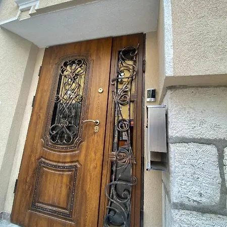 кребс Guesthousekrebs Konukevi