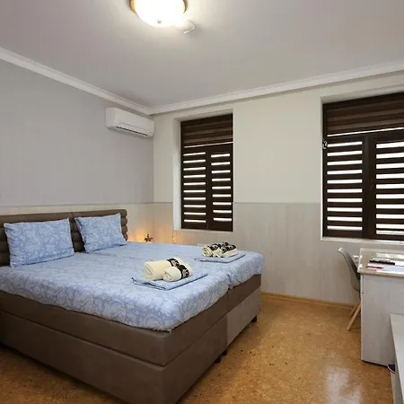 кребс Guesthousekrebs *