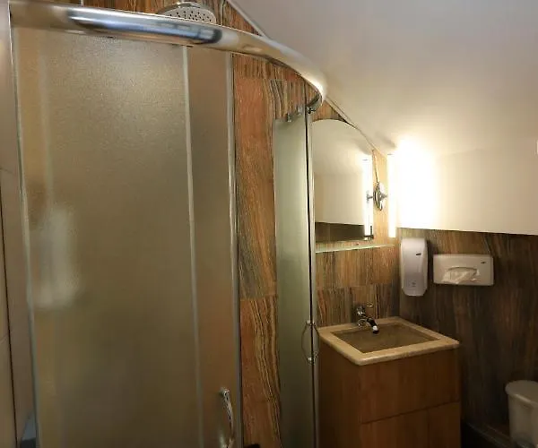 кребс Guesthousekrebs 4* Sjoemen